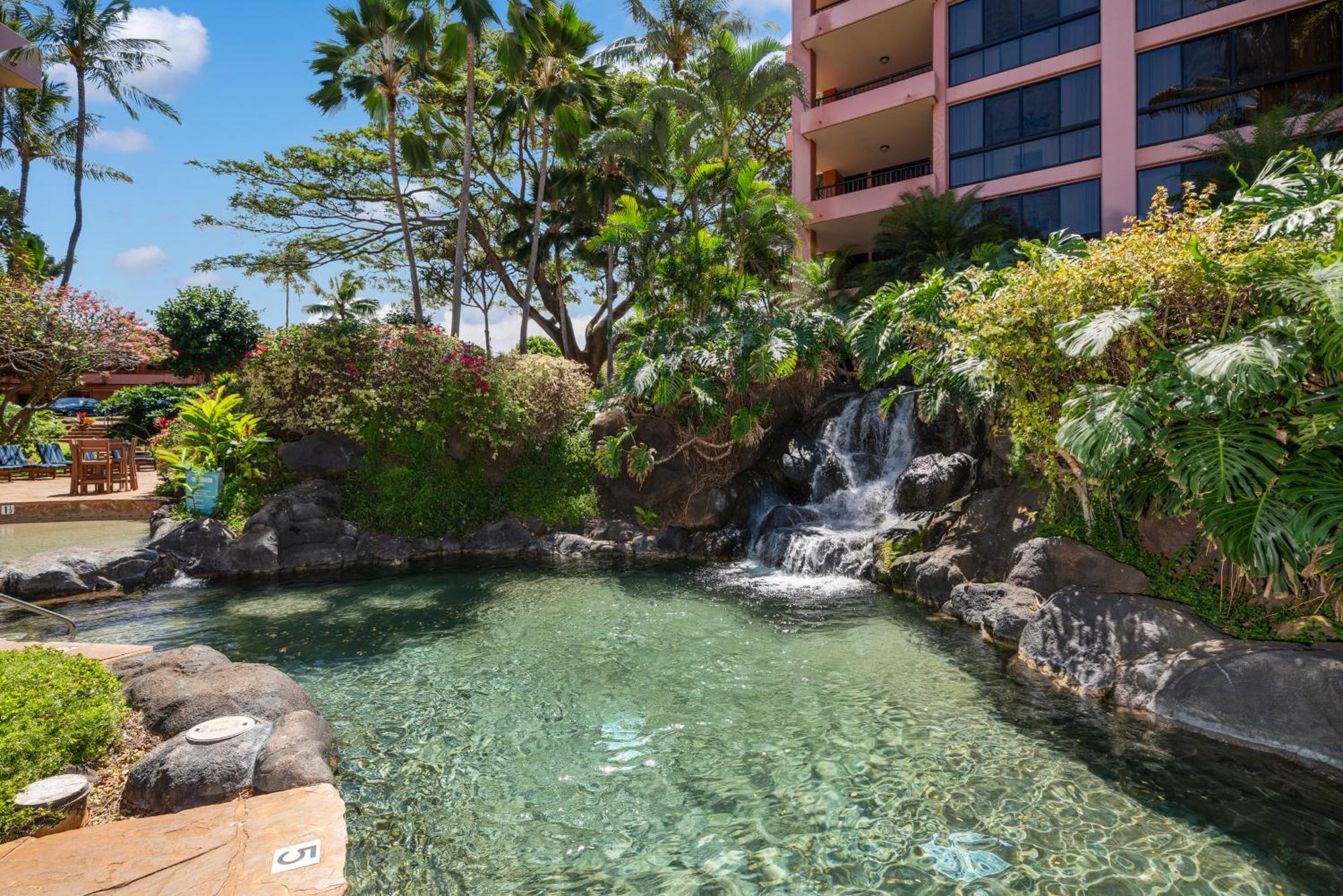 Kahana Falls Resort Napili-Honokowai